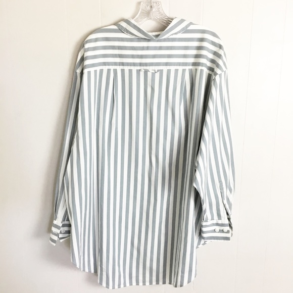 Ava Viv Stripped Button Up Womens Blouse Size X XL Blue & White 3/4 - Picture 3 of 3